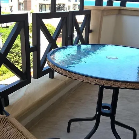 Oasis 2 Bed Appartement