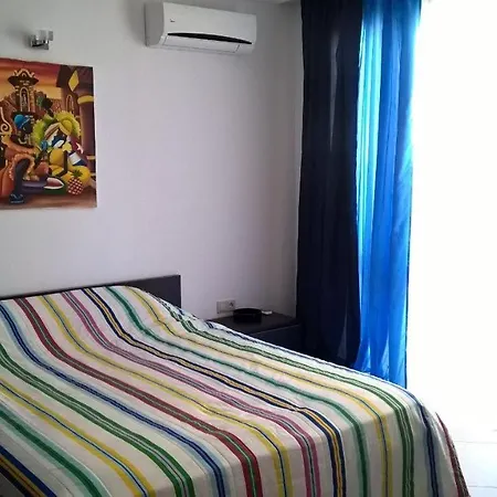 Oasis 2 Bed Appartement